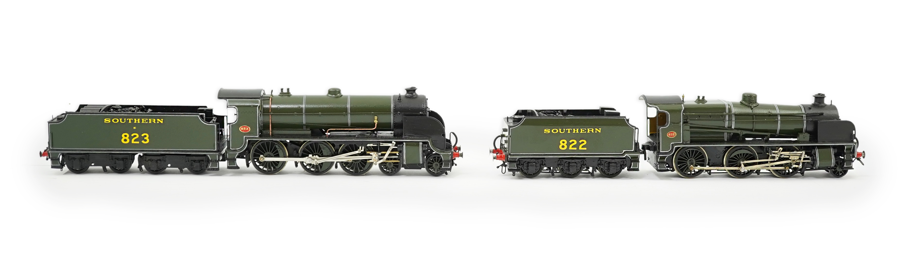 Two 00 gauge brass and white metal kit built Maunsell designed Southern Railway tender locomotives; a class S15 4-6-0, 823, together with a class N1 2-6-0, 822, constructed, painted and lined to a high standard, both mot